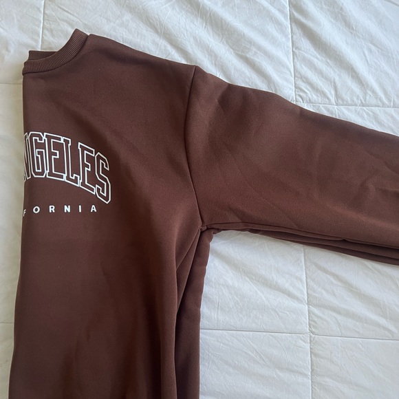 ❌ SOLD ❌ Ladies crew neck sweater - M - Picture 3 of 4